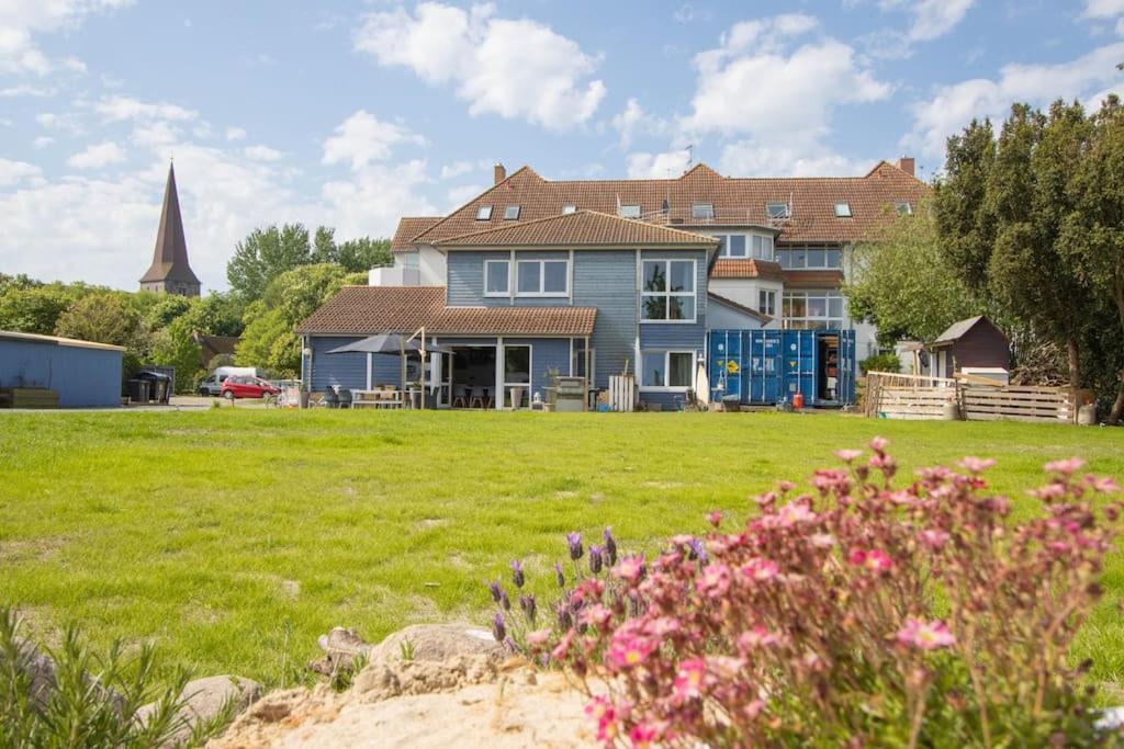 Ferienwohnungen Fehmarn Mit Parkplatz In Petersdorf מראה חיצוני תמונה